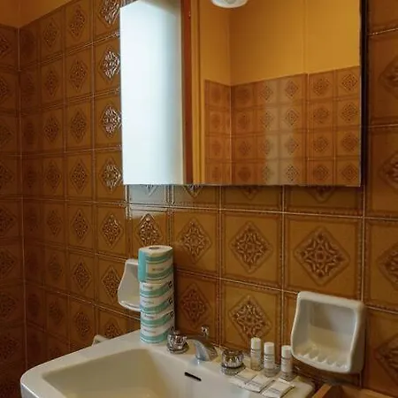 Fanciful 2-br Outside Ztl Apartman Firenze